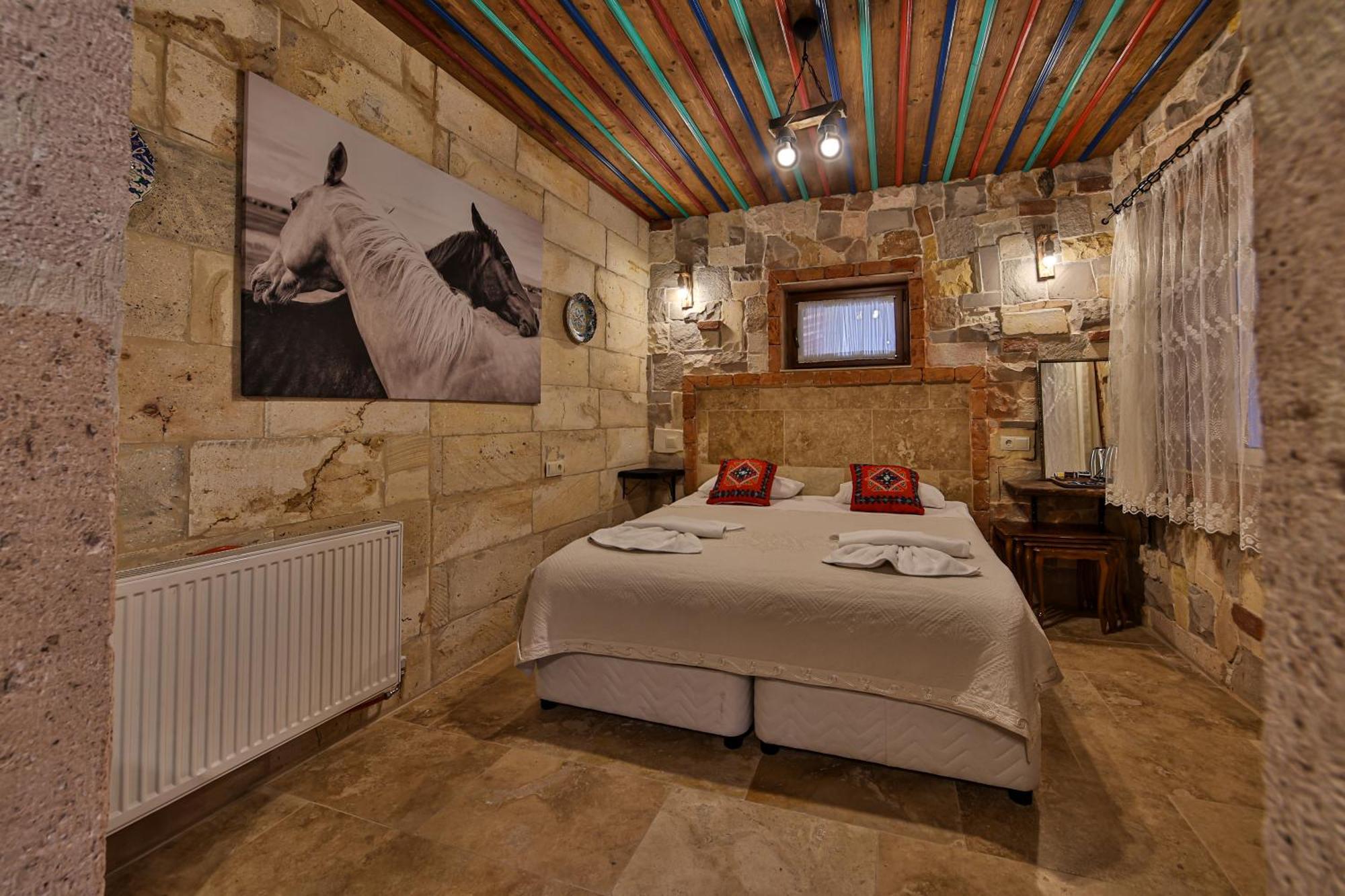Hotel Luwian Stone House Göreme Esterno foto